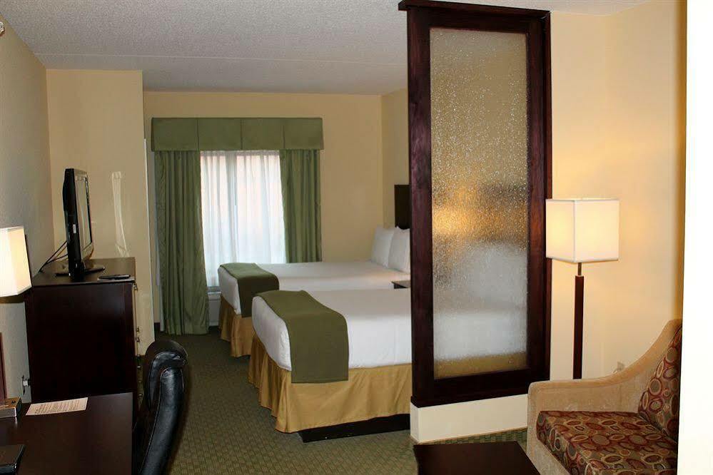 Holiday Inn Express & Suites Harrisburg West Mechanicsburg Ngoại thất bức ảnh